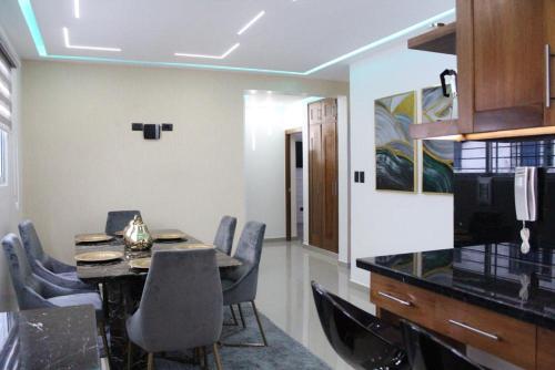 LUJOSO APARTAMENTO EN SANTIAGO