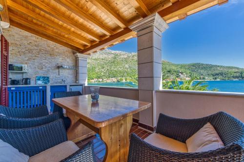 Adria House Dubrovnik by the sea