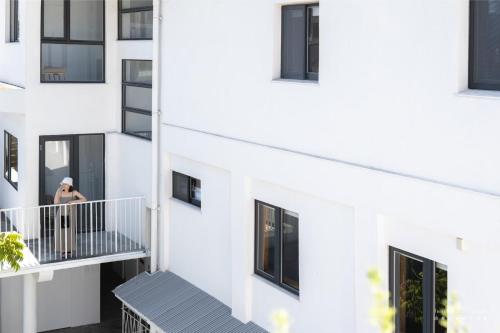 Balcony/terrace, 山鄰山林青年文旅 forest 3030 hostel near Walami Trail