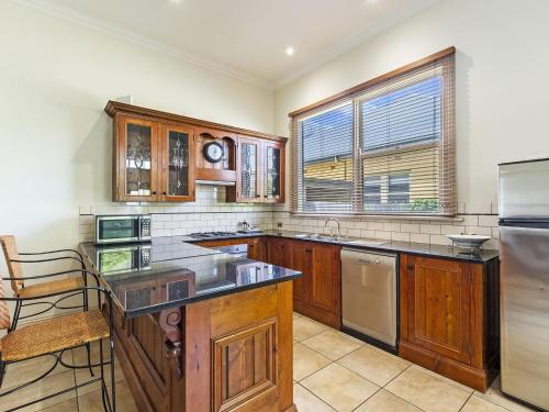 Fairholme Townhouse photo 4