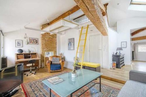 JOLY Parking Hyper Centre gîte à louer Toulouse