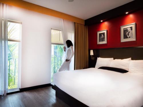Spanish Court Hotel