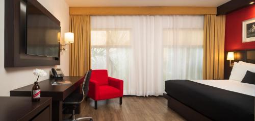 Spanish Court Hotel