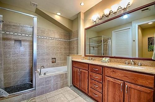 O32 Waikoloa Beach Villas - image 13