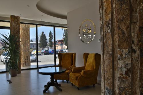 Royal Residence - image 3