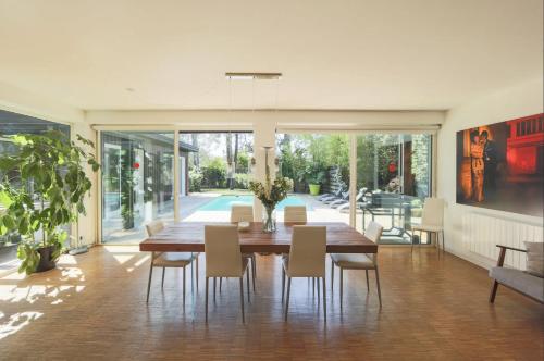 Villa des Pins spacieuse et familiale gîte à louer Bélisaire