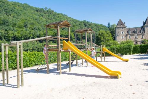 Camping Le château du gibanel