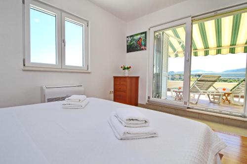 Apartments Gusti - image 2