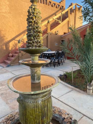 Iekārtas, Dar Talmoudi ,Traditional Riad, Local Food, Camel , Desert Excursions in Tagounite