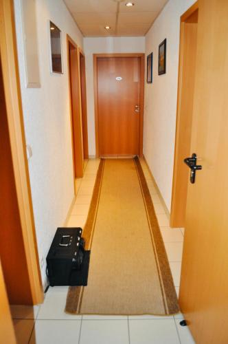 Hotel Discovery – Stuttgart, LA