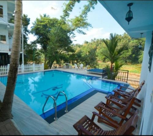 'The Villa 86' by Riverside Villa