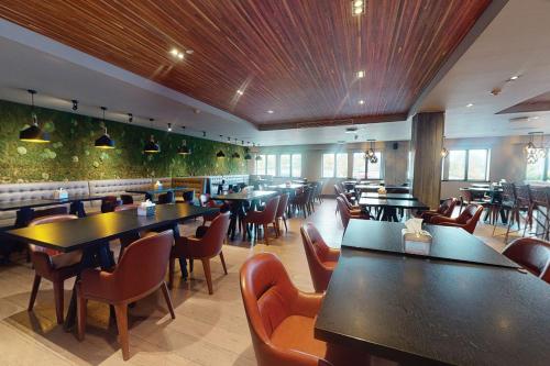 Village Hotel Birmingham Dudley - image 13