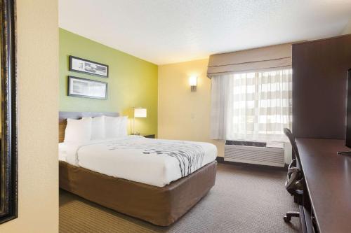 Sleep Inn And Suites Grand Rapids