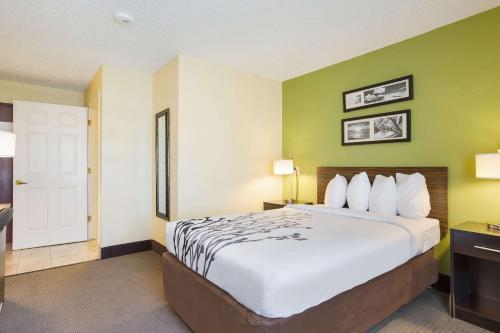 Sleep Inn And Suites Grand Rapids