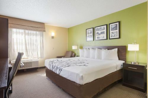 Sleep Inn And Suites Grand Rapids
