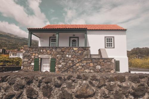 Adega da Montanha - Adegas do Pico - image 13