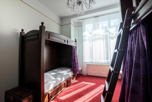 Vienna Boutique - Premium Hostel Room Type - Bunk Bed in Female Dormitory Room  