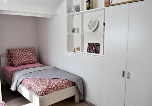 Apartment Meryl - image 8