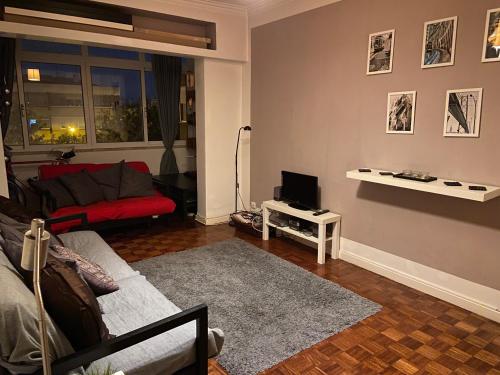  Charming apartment with sea view in Oeiras