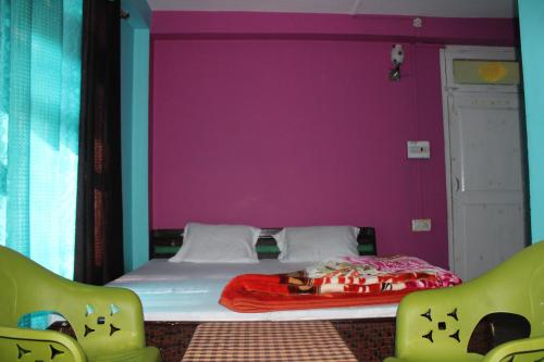 Paradise in Tosh