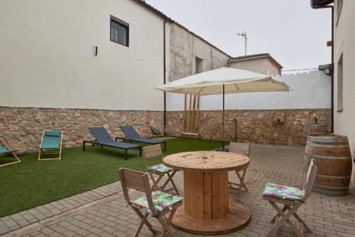 CASA RURAL ENTREVIÑAS (CASA RURAL ENTREVINAS) in Valbuena de Duero