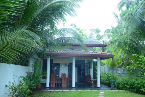 Gold sand Resort in Bentota