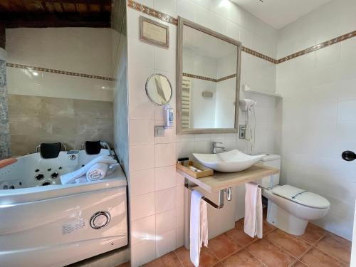 Double Room with Spa Bath Palacio Torre de Ruesga 6
