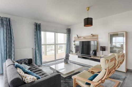 Spacious & bright apt - breathtaking view - Nantes gîte à louer Trentemoult