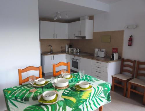 Konyha, Calle Alberca 5, Villotel. Madroñal Urb., 03726 Benitachell, (Calle Alberca 5, Villotel. Madronal Urb., 03726 Benitachell,) in Alcasar