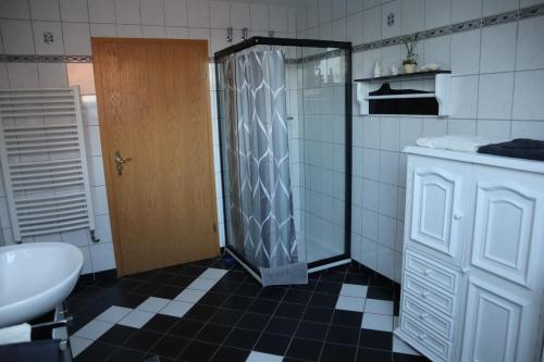 Dušš, FeWo Osterzuschlag in Lahden