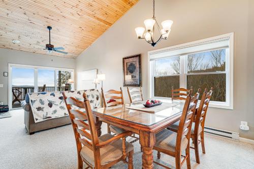 Vista Beech Retreat in Beech Mountain, USA