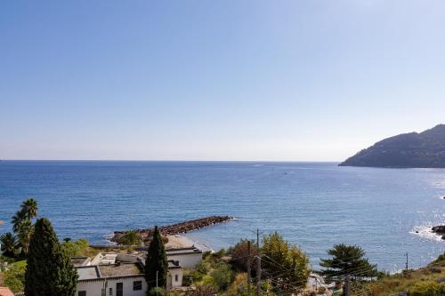 razgled, L'Estérel (L'Esterel) in San Peyre