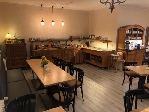 Hotel Liszt - image 7