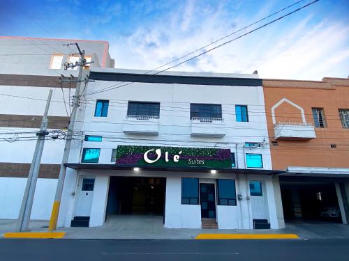 Hotel Olé – Monterrey, MO