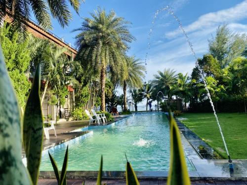 Windy Seaview Resort - 수영장