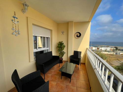  Apartamento 3 Dormitorios Frente al Mar Garrucha in Garrucha