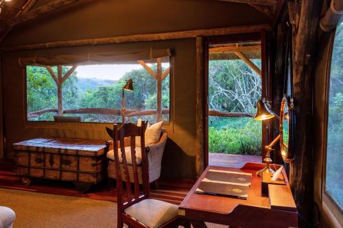 Guestroom, Lalibela Game Reserve Tree Tops Safari Lodge in Sidbury