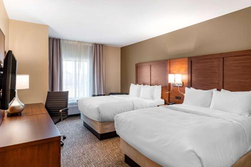 Standard Queen Room with Two Queen Beds - Non Smoking