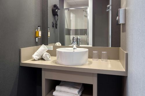 Best Western Hotel Atlantys Zenith Nantes - main image