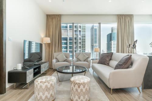 Luton Vacation Homes - Luxury & High floor 2BR , Jumeirah Living Marina Gate 3 - 48AB07, Dubai (photo 7)
