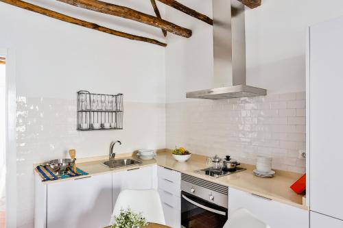 OYO アーバン ヴィダ アルカサル