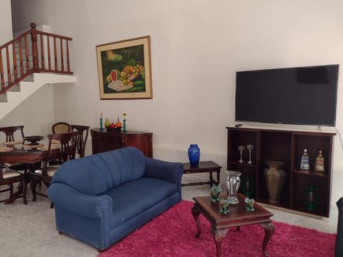 CASA CHAVITA 25-40
