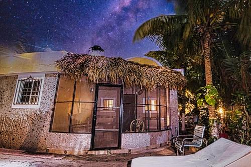 Antigua Lodge, 70 M From Sandy Beach, El Cuyo