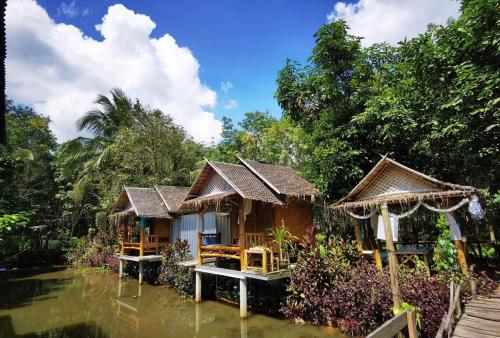 Nakhon Si Ban Na Homestay