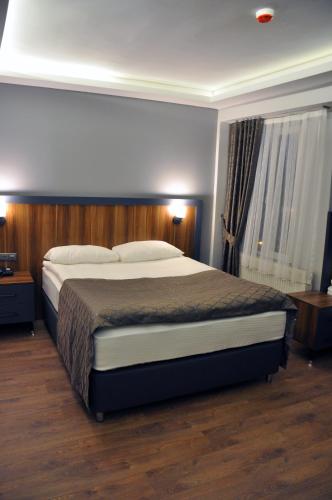 SAKA LIFE OTEL