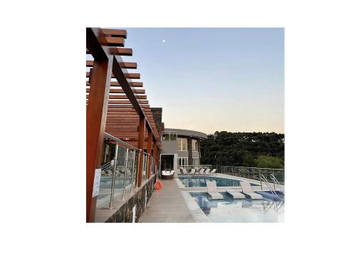 Swimming pool, GOLDEN RESORT Gramado in Gramado