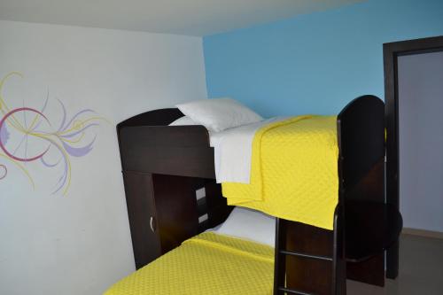 Sleeps 6