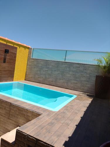 Duplex Eixo Cabo Frio Buzios com Piscina no Terraço