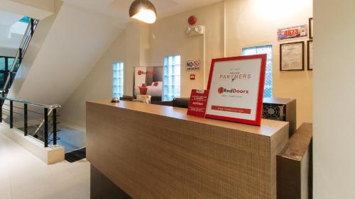 Lobby, RedDoorz @ Golite Old Albay in Legazpi