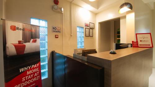 Lobby, RedDoorz @ Golite Old Albay in Legazpi